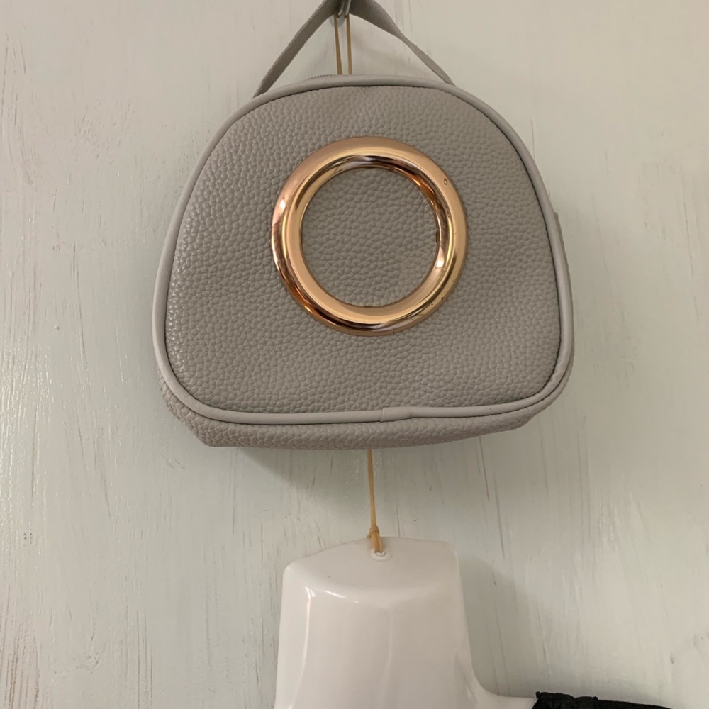 Grey small essentials bag - Picture 2 of 4